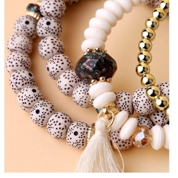 3 for $35 /4 piece bracelet with fringe bead. - Picture 3 of 3